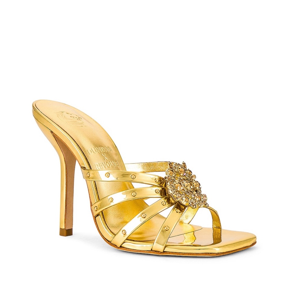 Dundas X Revolve Gem Heel 💗